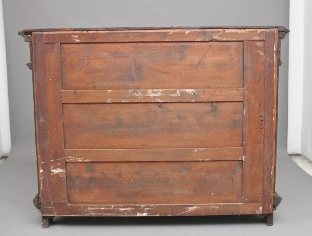 18th Century Italian walnut cabinet View VI