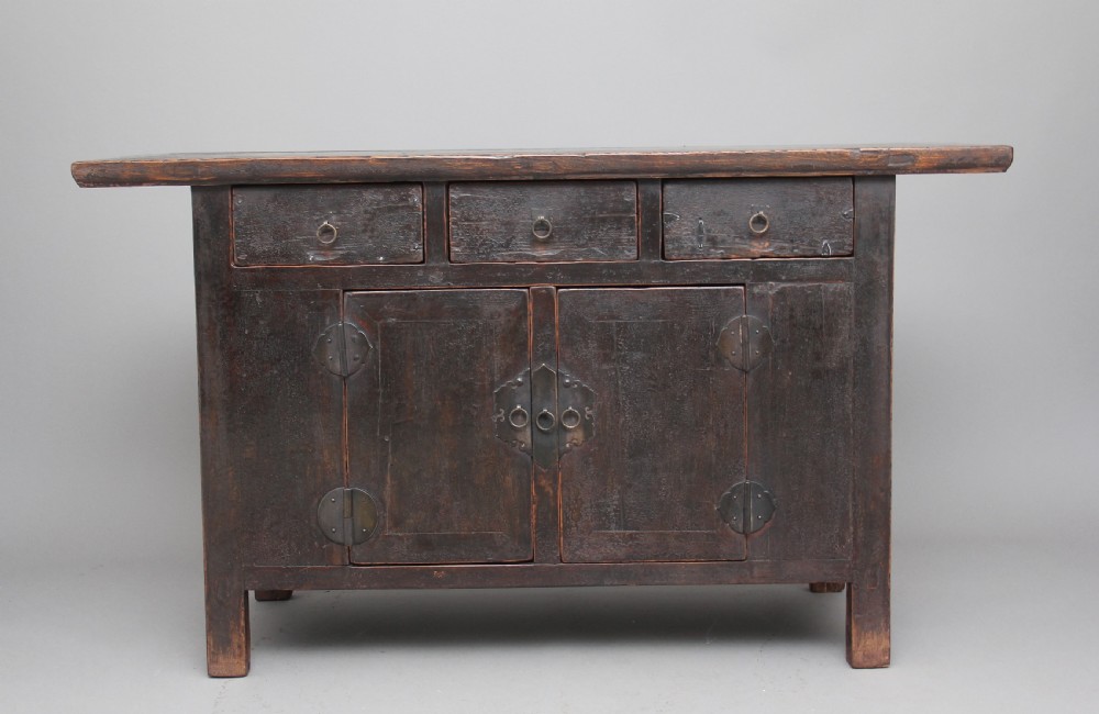 19th Century Chinese rustic elm dresser