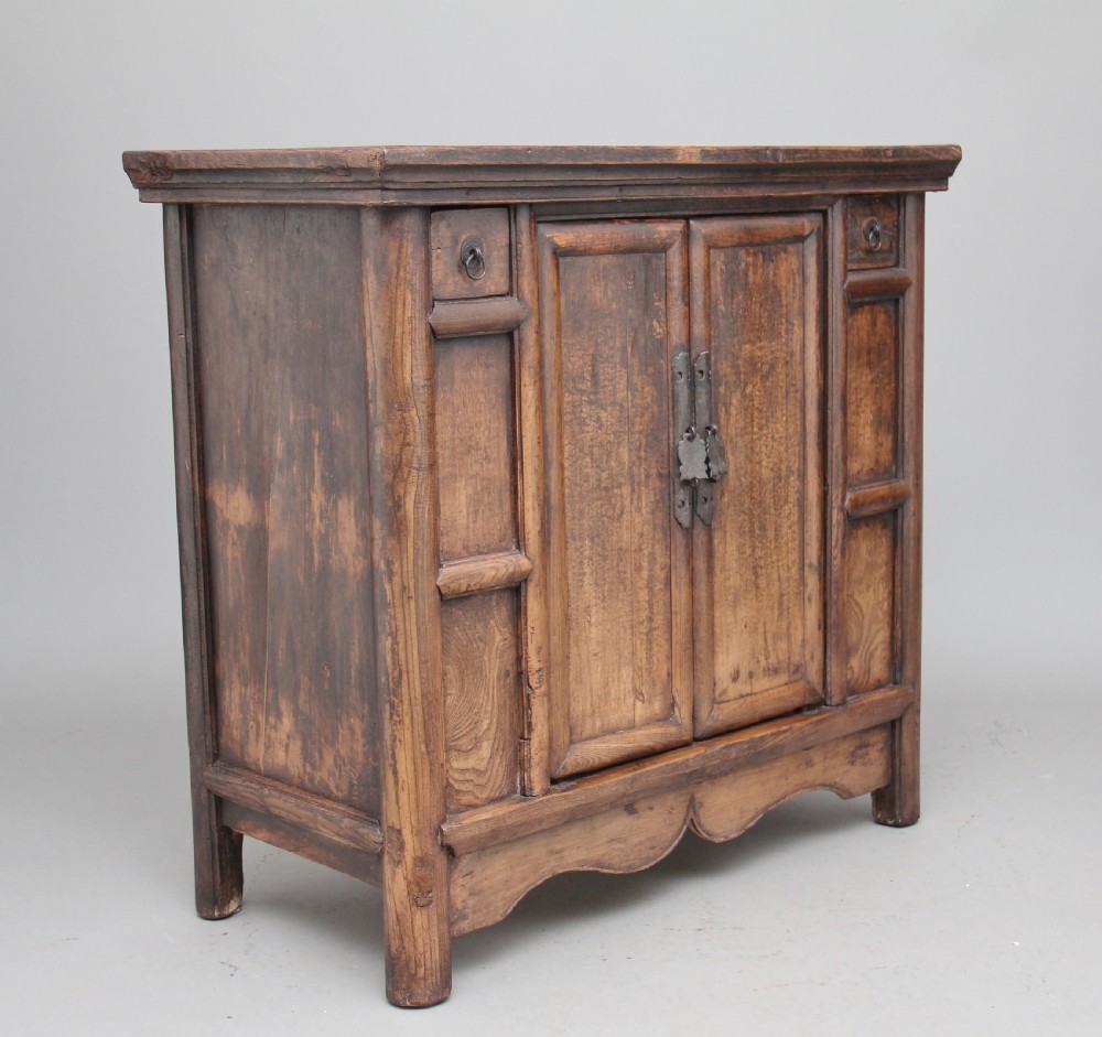 19th Century Chinese elm rustic dresser View XI