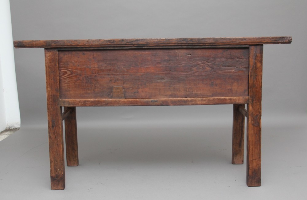 19th Century rustic Chinese dresser View VI