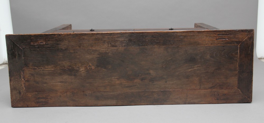 19th Century rustic Chinese dresser View VIII