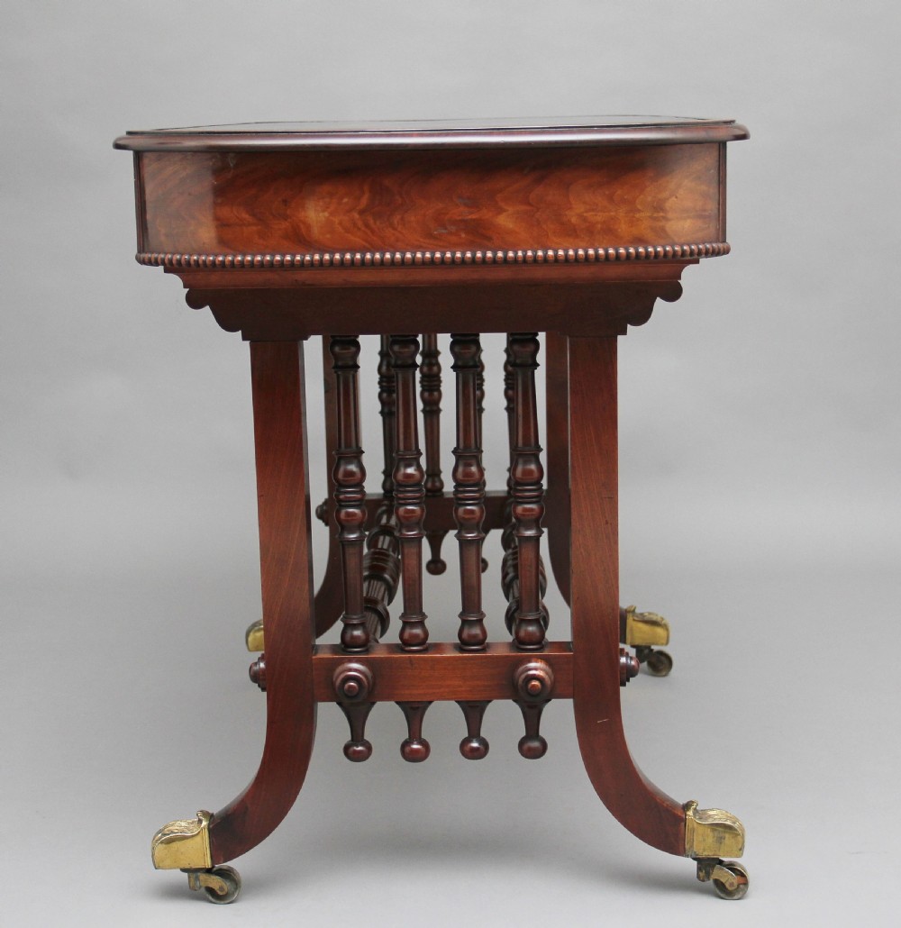 Early 19th Century Mahogany Writing Table View V