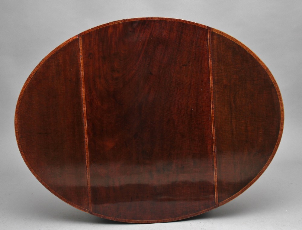 Early 19th Century mahogany Pembroke table View IX