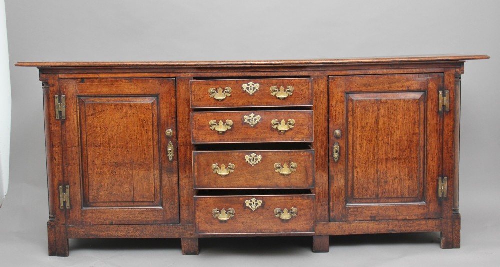 Mid 18th Century oak dresser View II