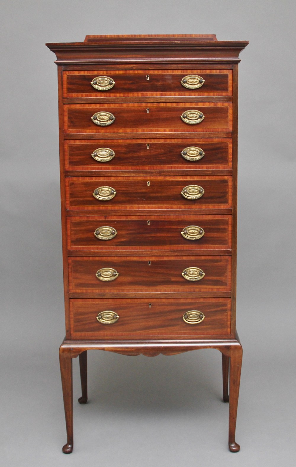 Early 20th Century mahogany chest of drawers