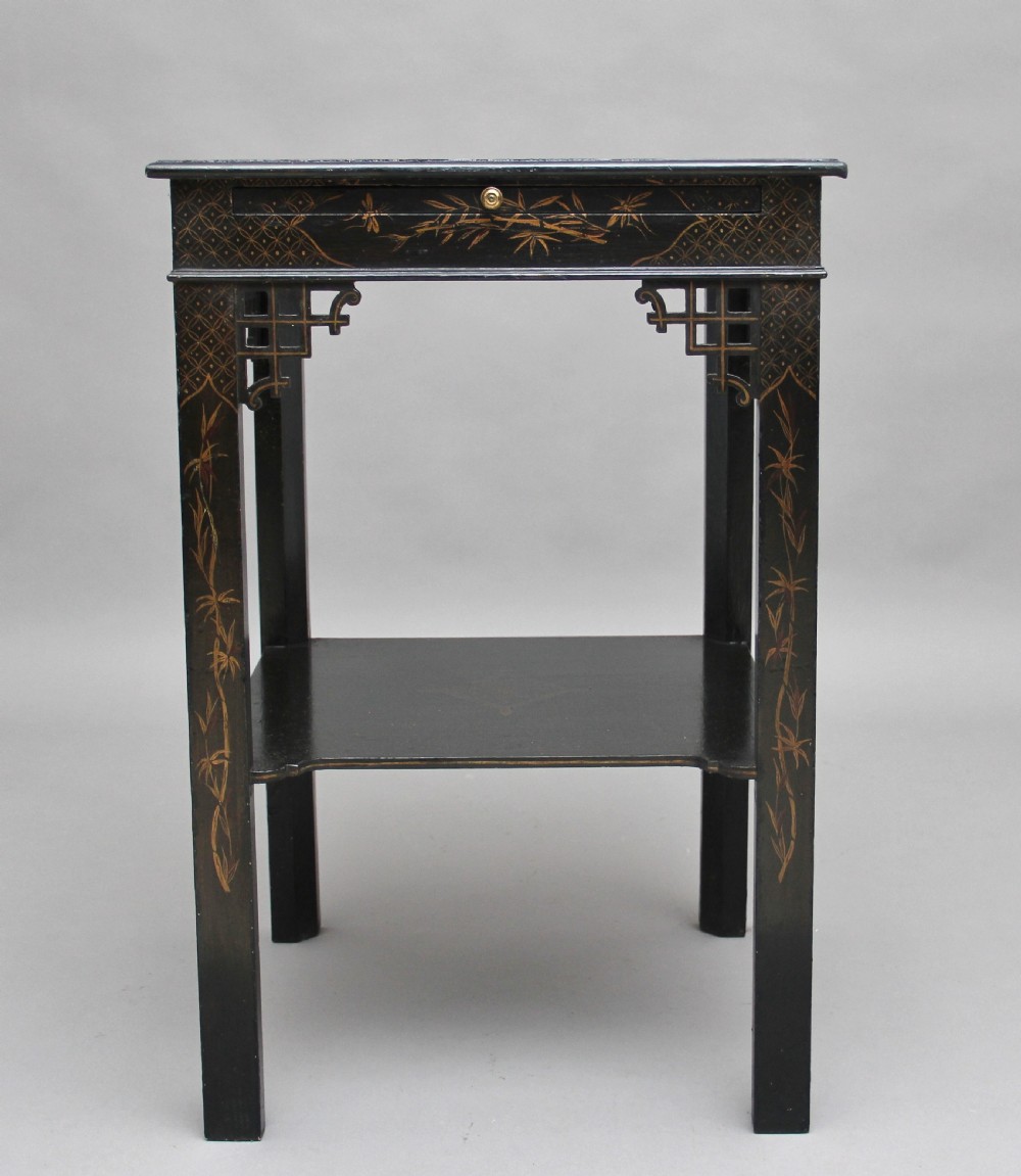 Early 20th Century Chinoiserie side table View IV