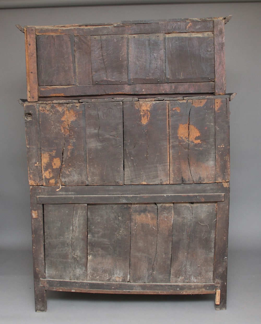 Early 18th Century oak tridarn View XI