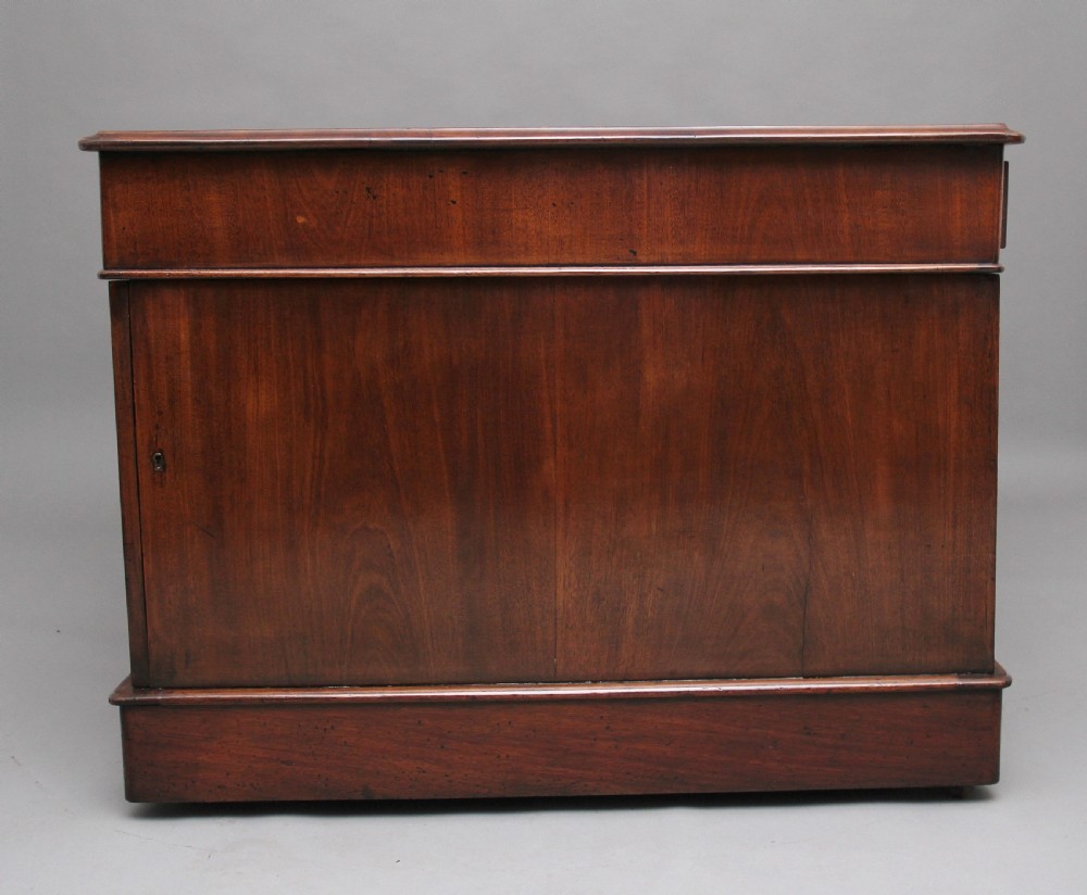 Early 19th Century mahogany partners desk View VII