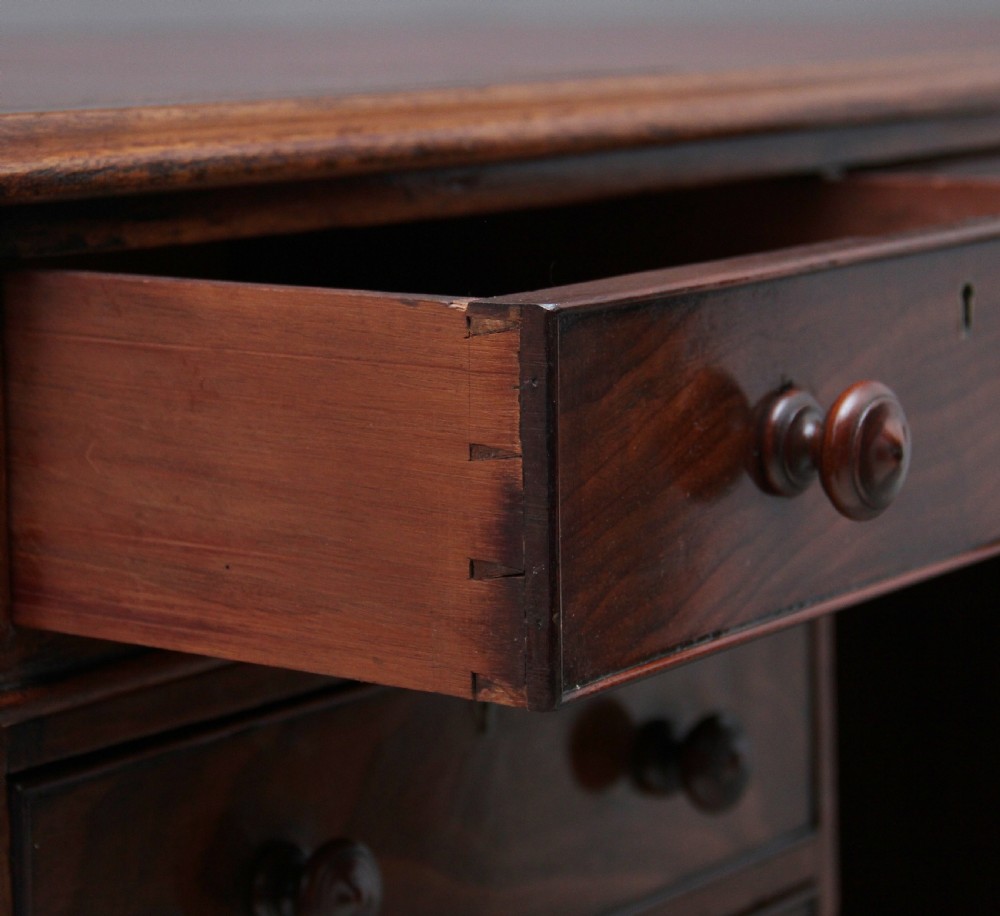 Early 19th Century mahogany partners desk View XII
