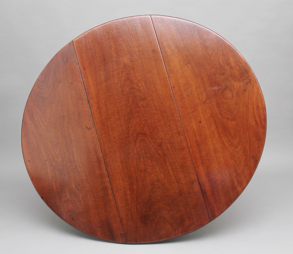 18th Century mahogany drop leaf table View VIII