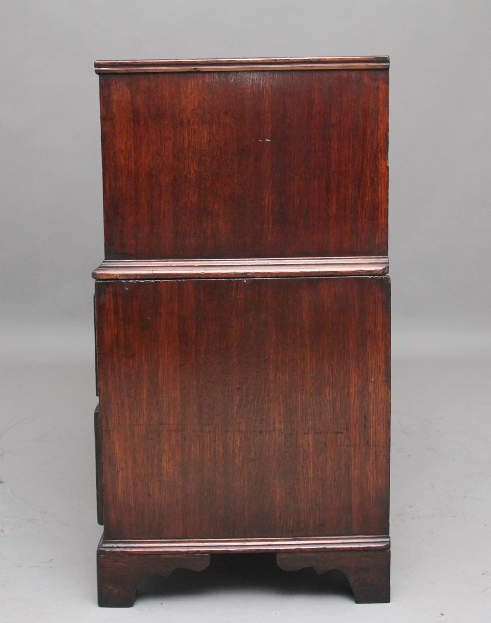 Early 19th Century oak chest View VI