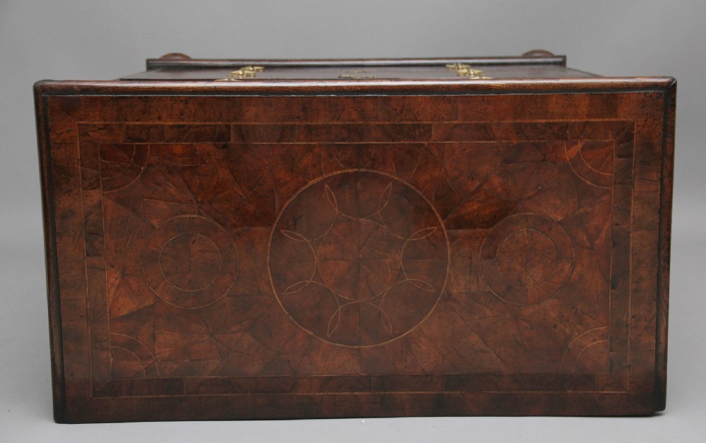 18th Century oyster wood chest of drawers View VII