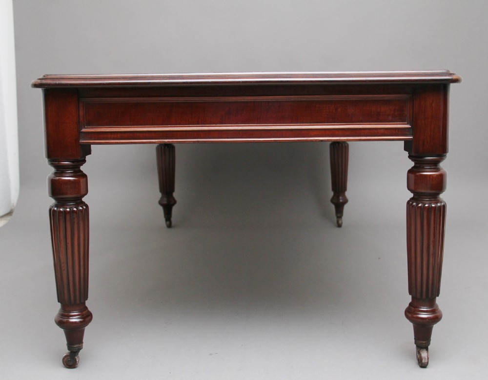 Early 19th Century mahogany partners desk View IV