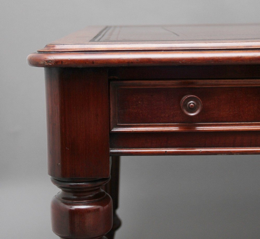 Early 19th Century mahogany partners desk View XI