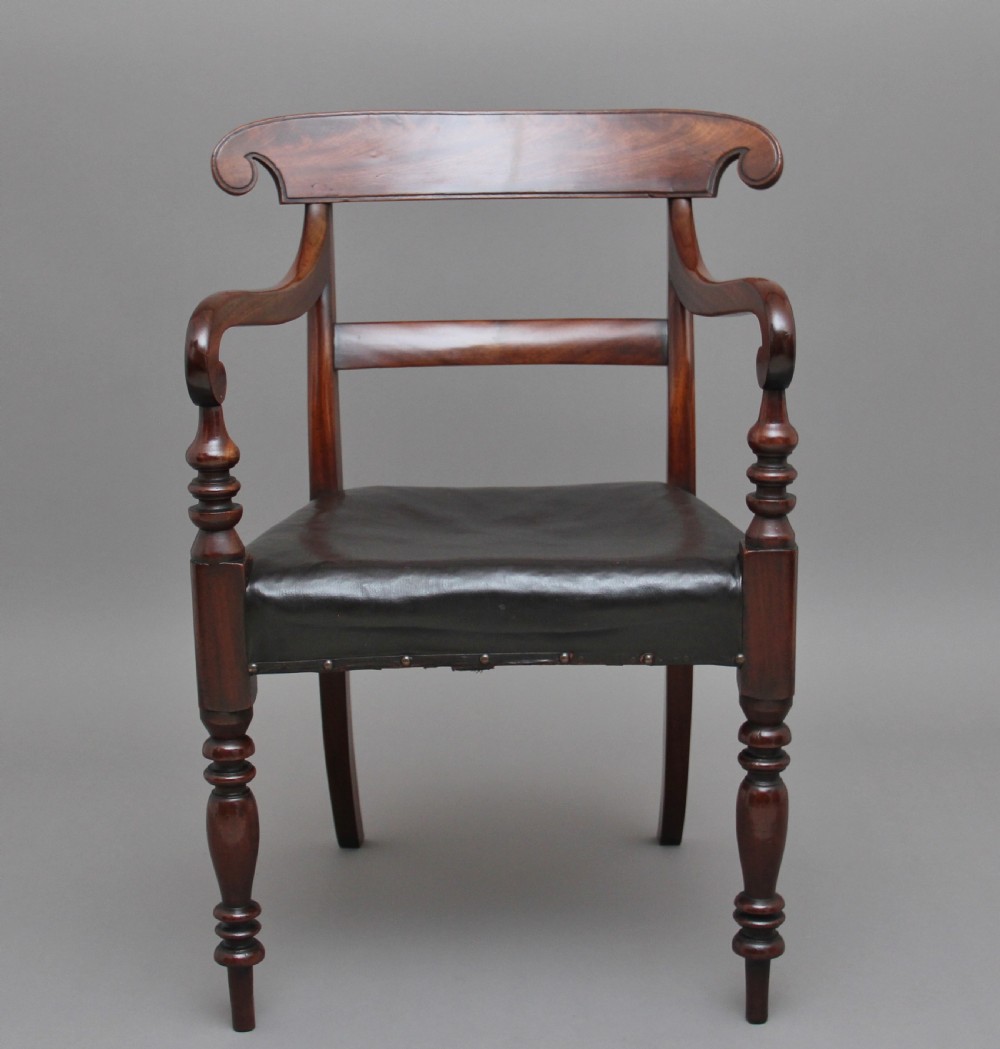 19th Century mahogany armchair View V