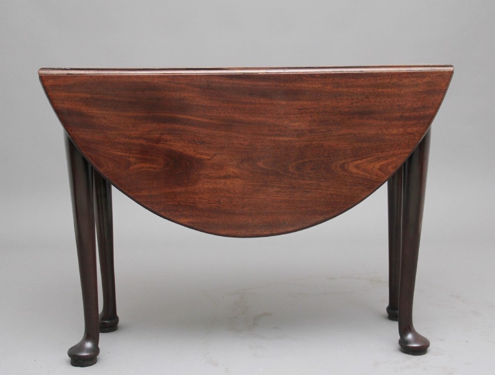 18th Century mahogany drop leaf table View IV