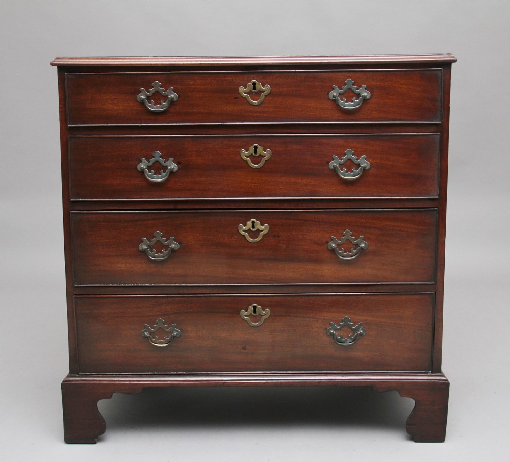 18th Century mahogany chest of drawers