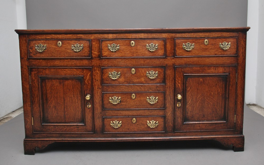 18th Century oak dresser with a lovely patina
