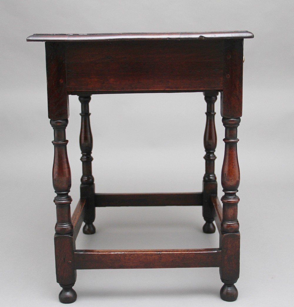 Early 18th Century oak side table View IV
