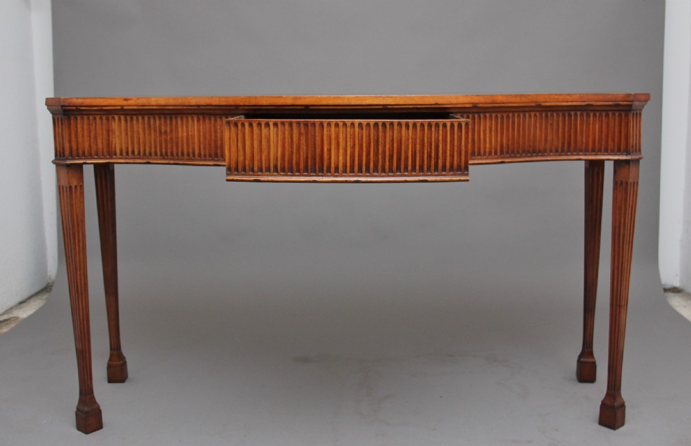 Early 19th Century satinwood serpentine serving table View IV