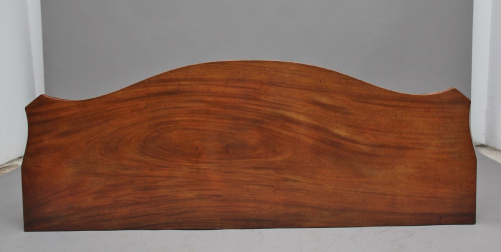 Early 19th Century satinwood serpentine serving table View VIII