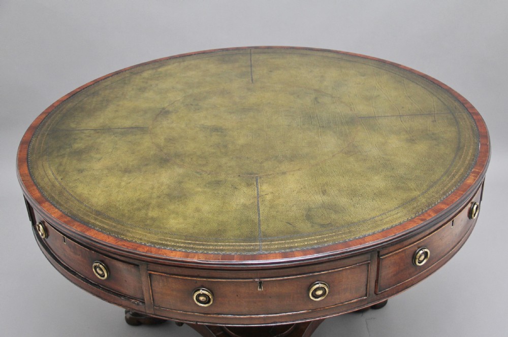 Early 19th Century mahogany drum table View V