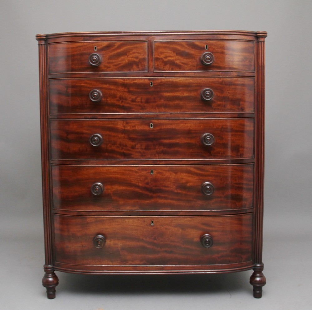 Early 19th Century flame mahogany chest of drawers