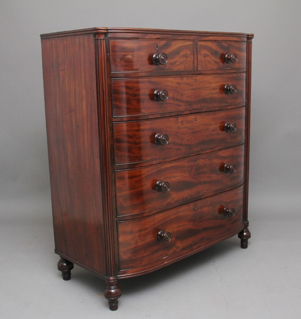 Early 19th Century flame mahogany chest of drawers View III