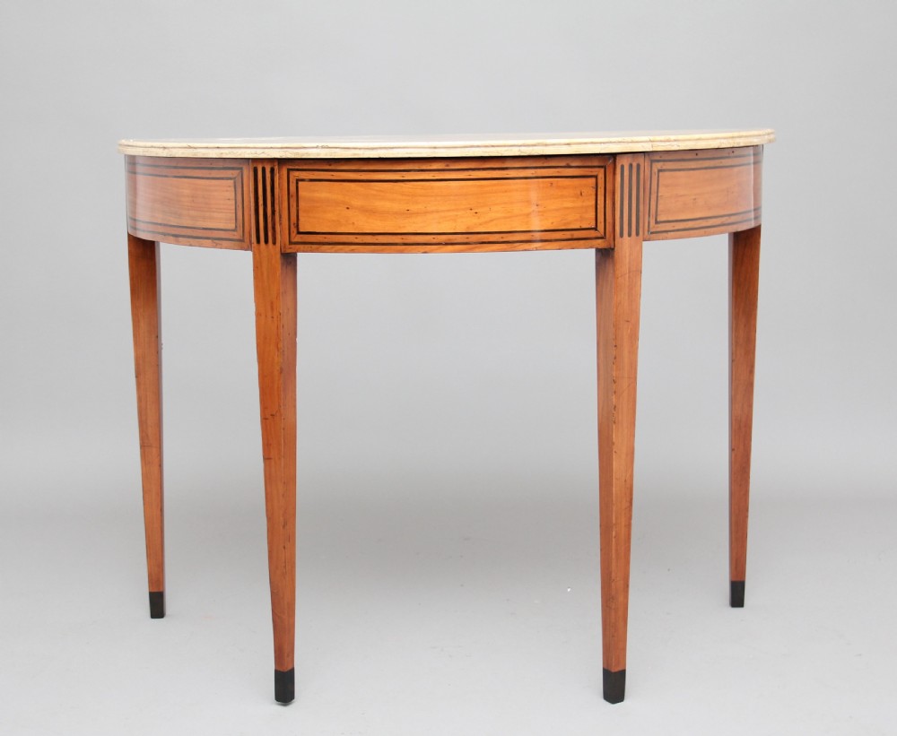 A pair of early 19th Century Italian console table View VI