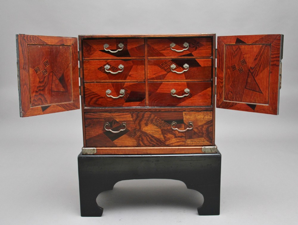 19th Century Japanese parquetry cabinet View V
