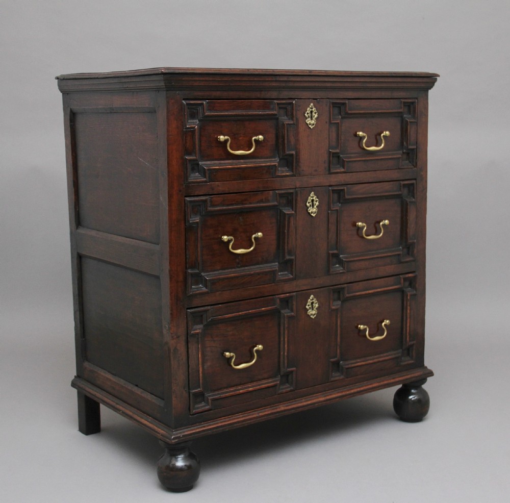Mid 18th Century oak moulded front chest of drawers