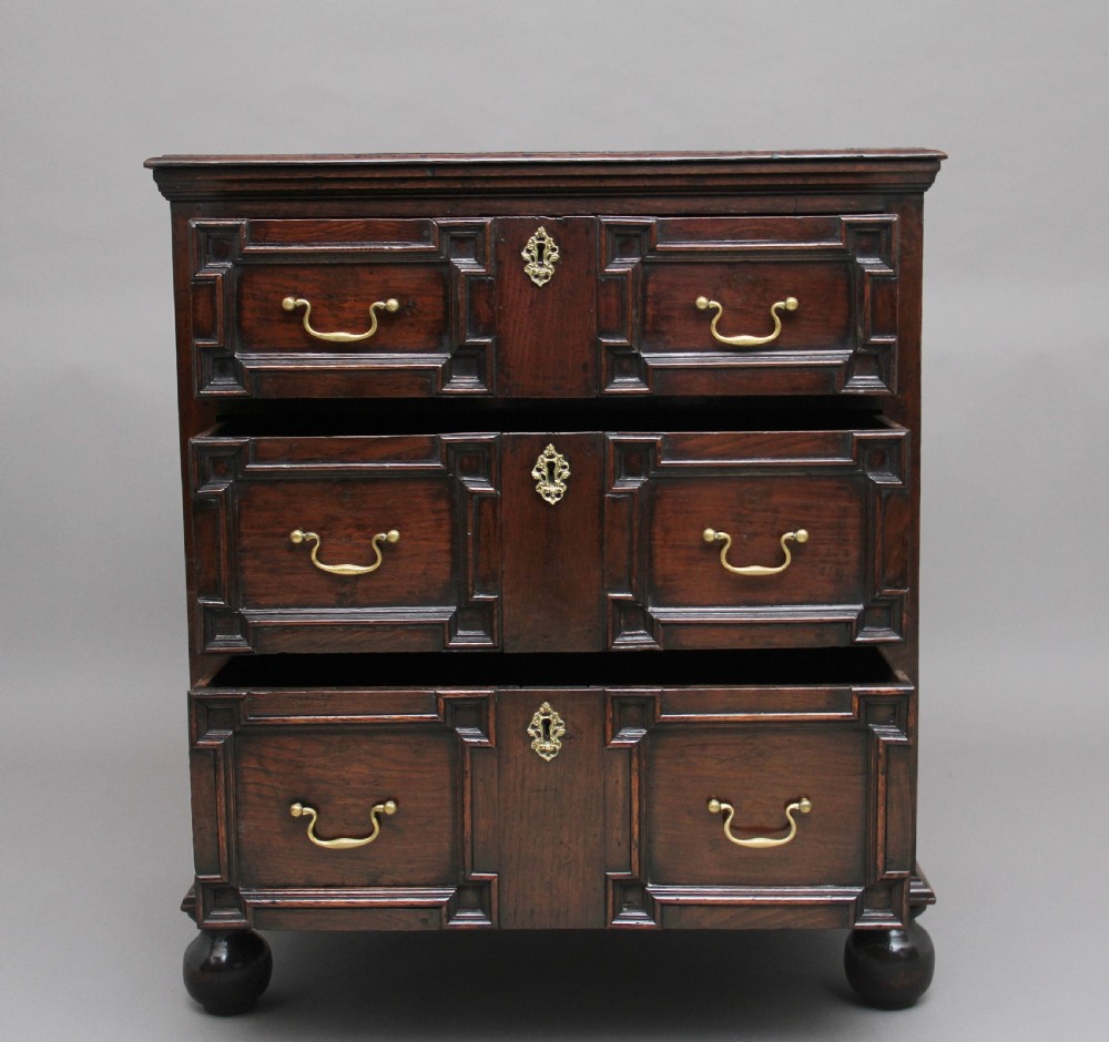 Mid 18th Century oak moulded front chest of drawers View IX