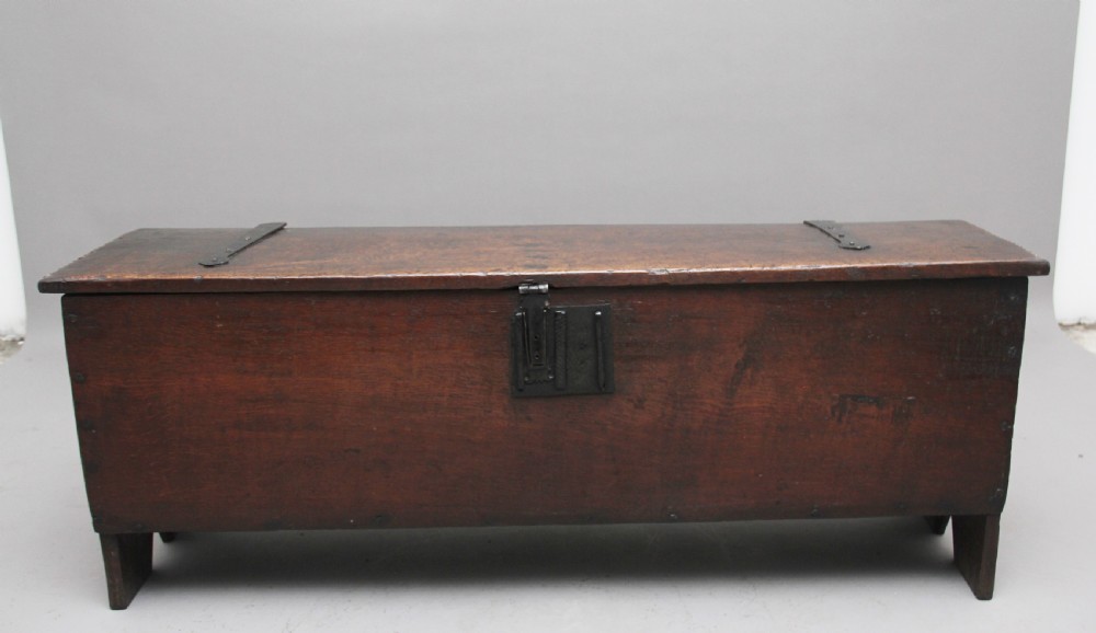 17th Century narrow oak coffer View II