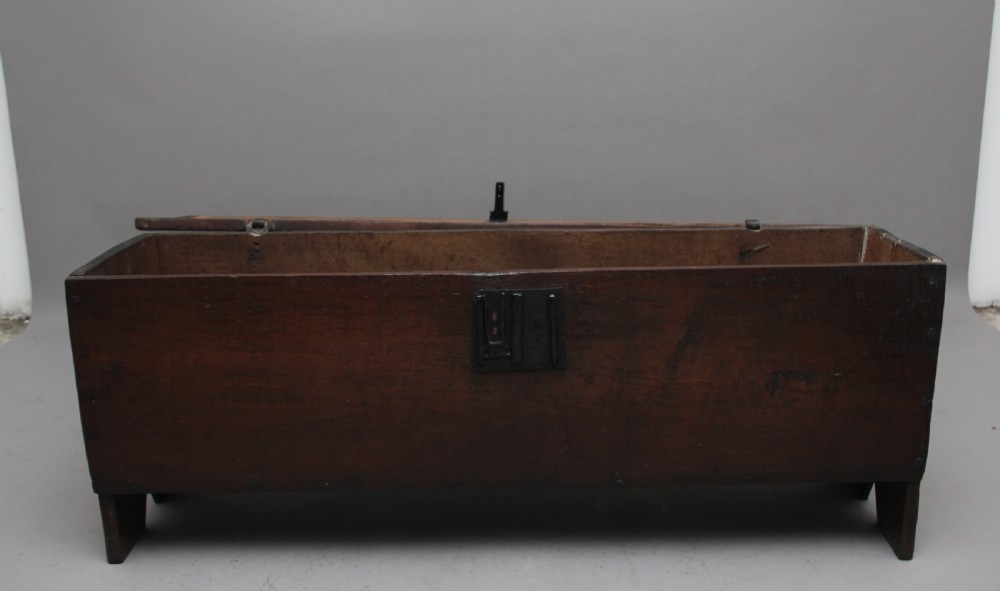 17th Century narrow oak coffer View III