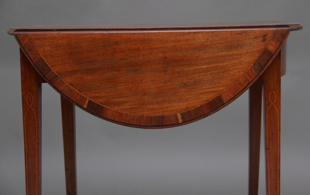 Early 19th Century mahogany Pembroke table View VII
