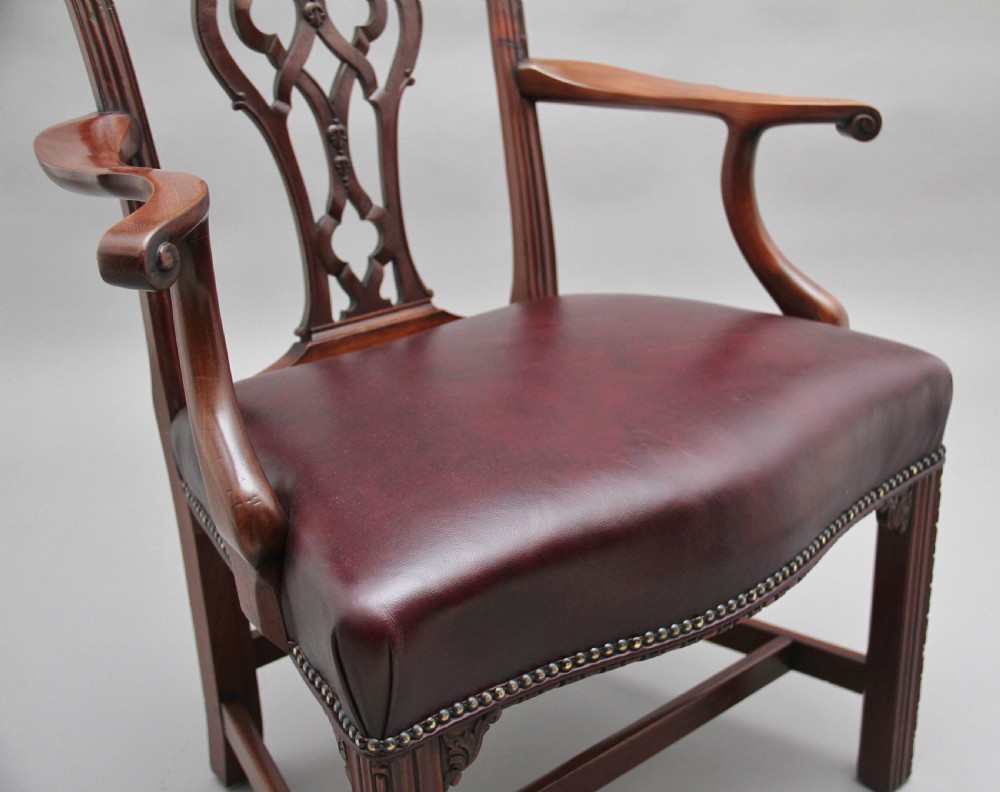 19th Century mahogany Chippendale style chair View VI