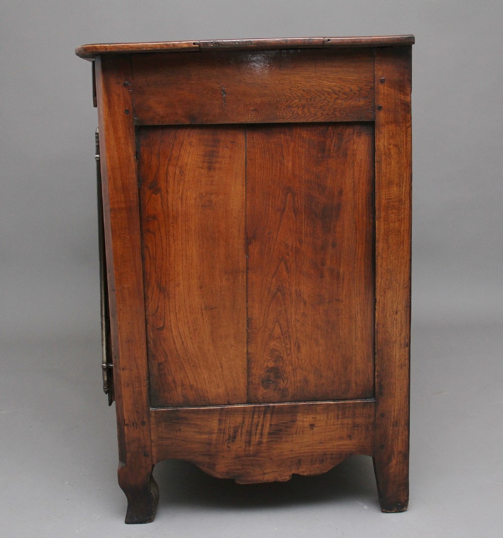 Early 19th Century French cherry wood dresser View VII