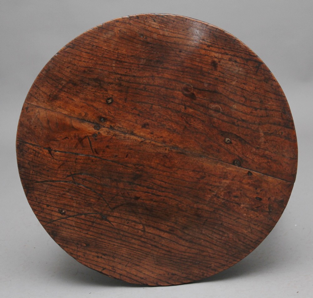 Early 19th Century oak & elm cricket table View II