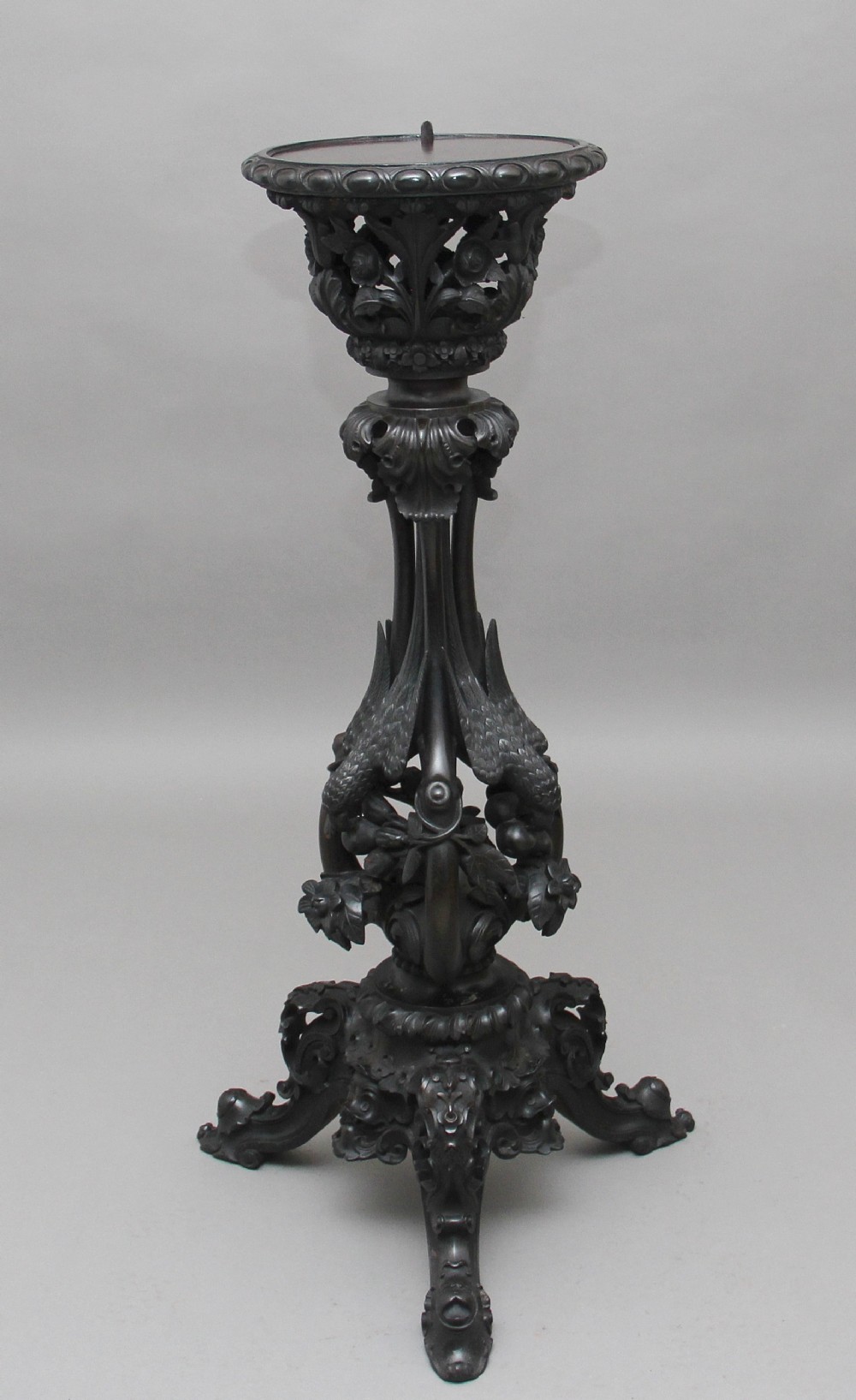 19th Century carved mahogany jardinere