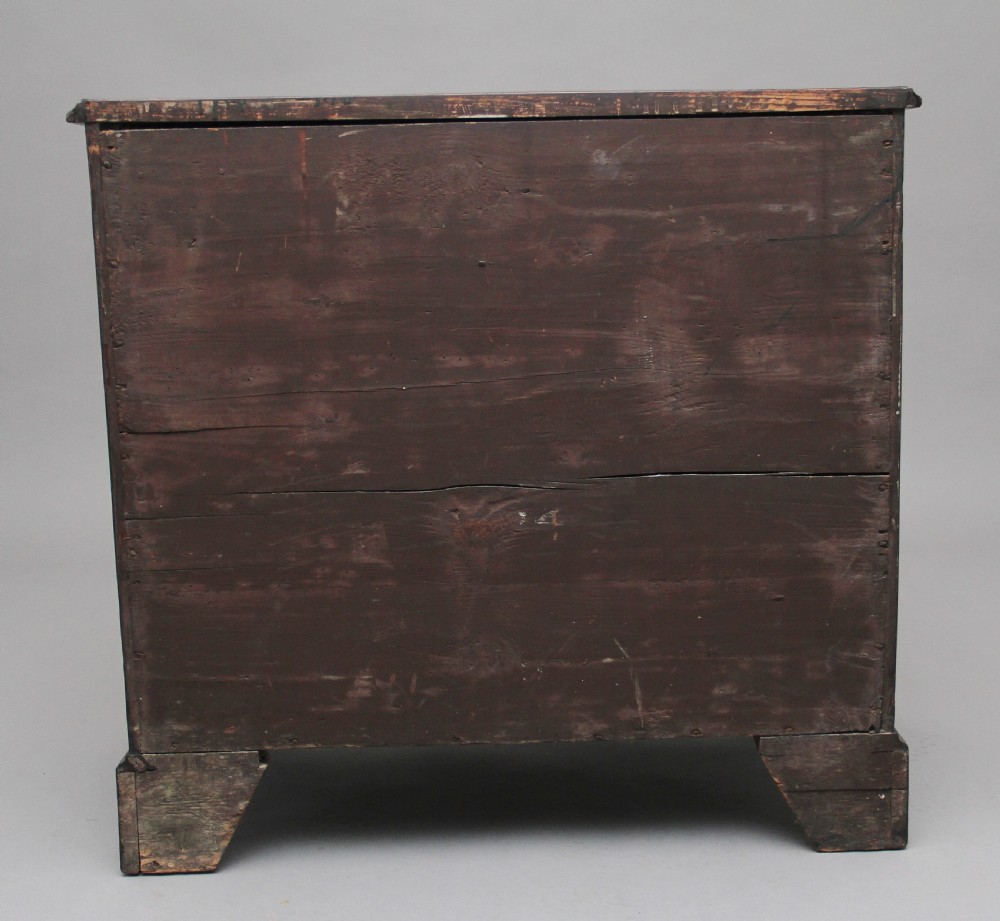 18th Century mahogany serpentine chest of drawers View V