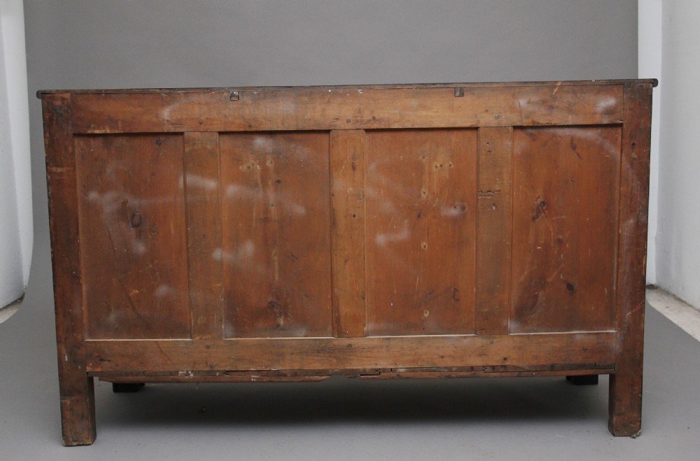 18th Century oak dresser base View VI