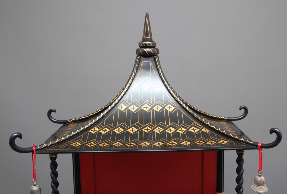 Pair of early 20th Century Chinoiserie open cabinets View IV
