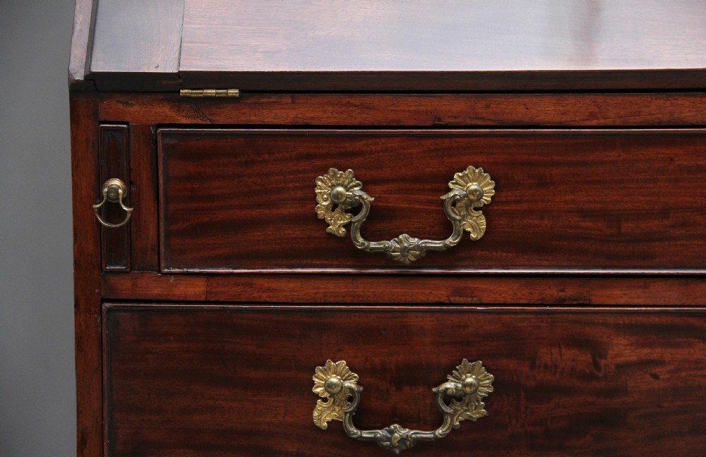 Superb quality 18th Century mahogany bureau bookcase View XXIII