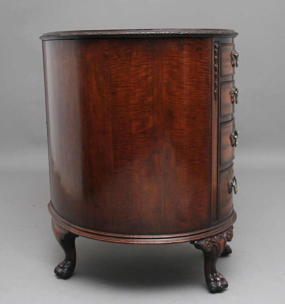Superb quality Edwardian mahogany kidney shaped desk View II