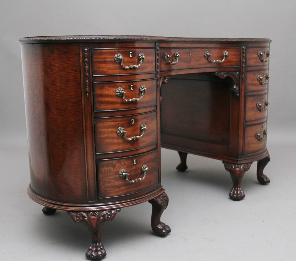Superb quality Edwardian mahogany kidney shaped desk View III