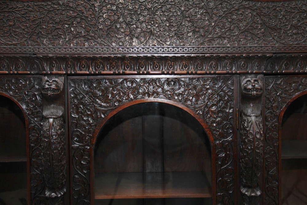 Superb quality 19th Century Burmese breakfront cabinet View XI