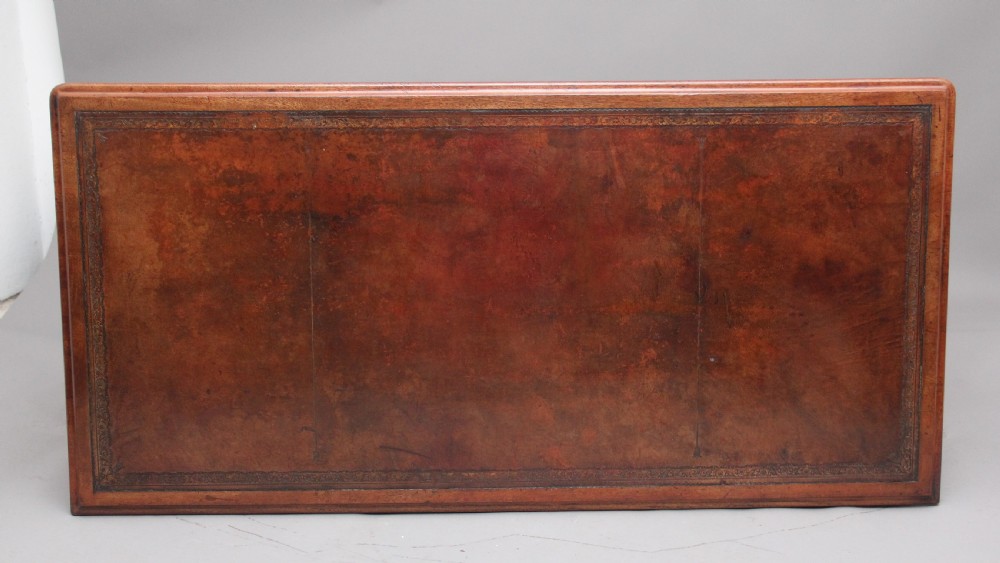 Early 19th Century mahogany pedestal desk View IV
