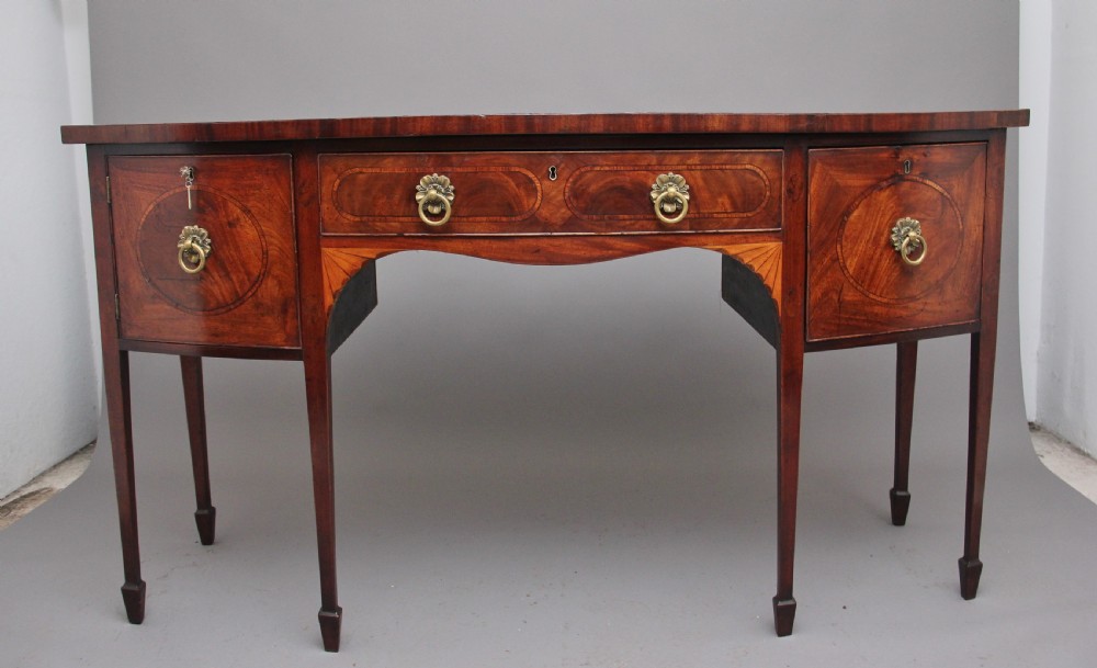 Early 19th Century inlaid mahogany bow front sideboard 