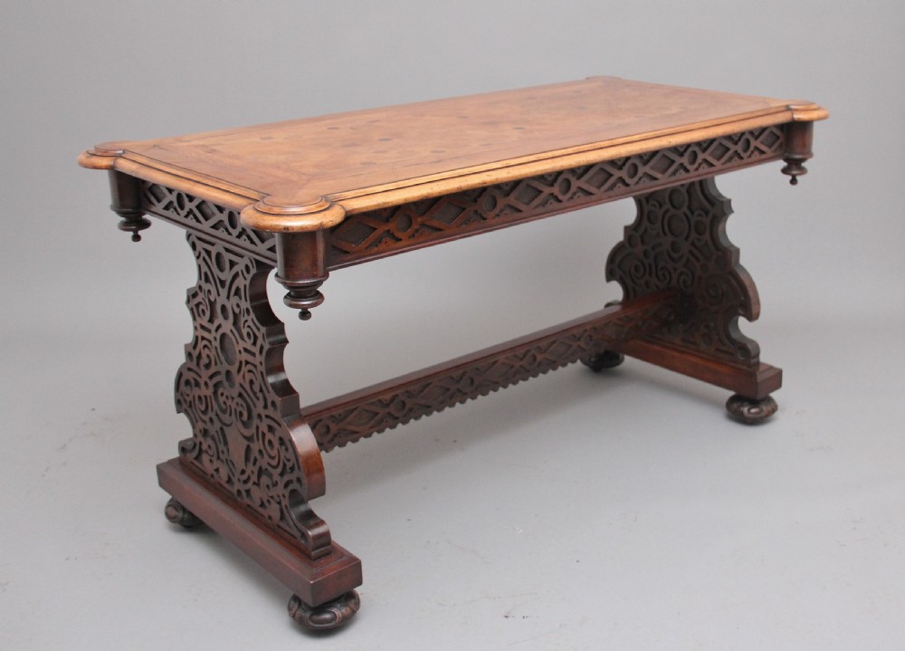 Superb quality 19th Century walnut library table View II