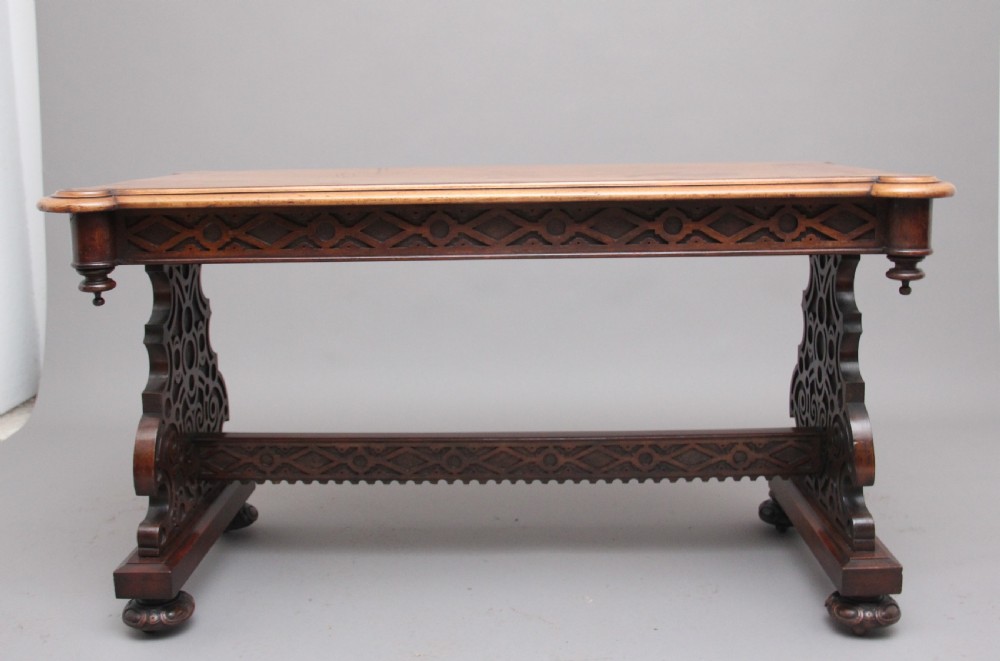 Superb quality 19th Century walnut library table View IV